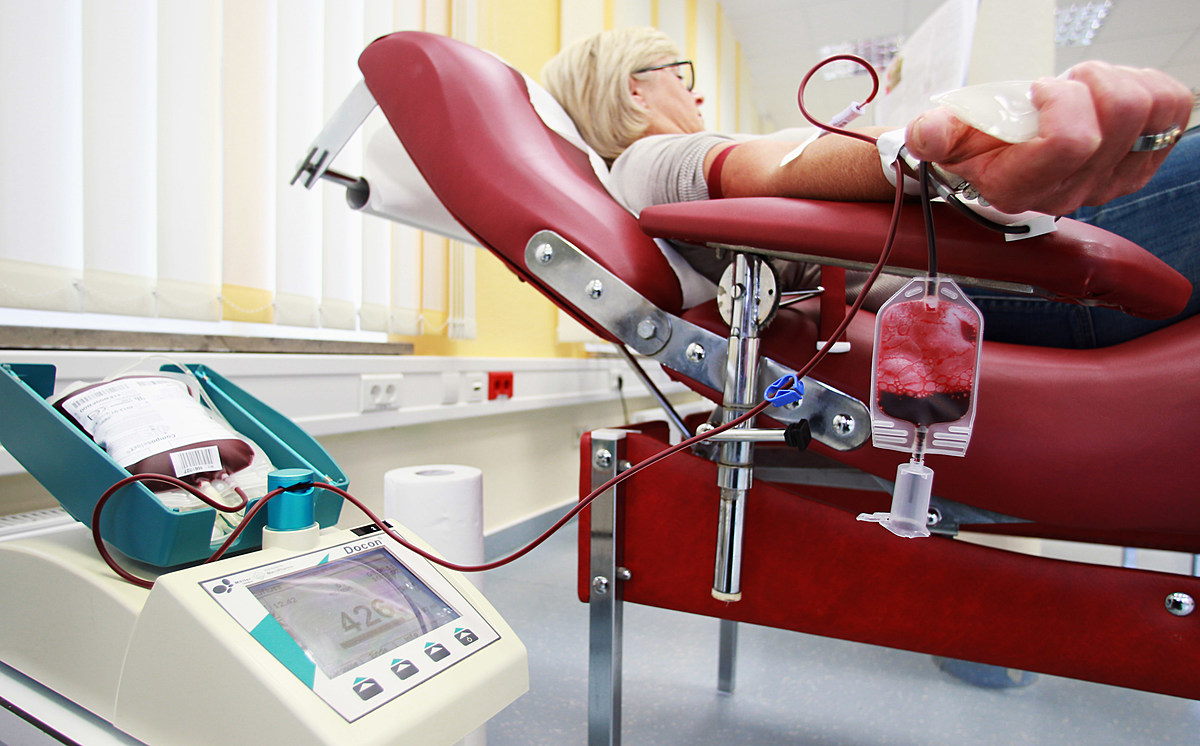 Global Blood Donor Chair Market